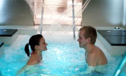 Lifehouse Pool and Spa 250x152